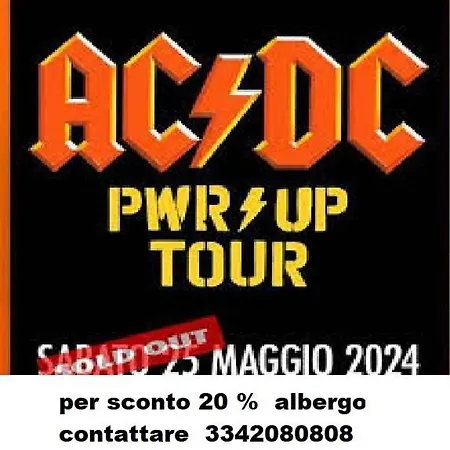 Piccolo Monolocale Con Angolo Cottura