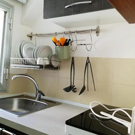 アパート Piccolo Monolocale Con Angolo Cottura パルマ